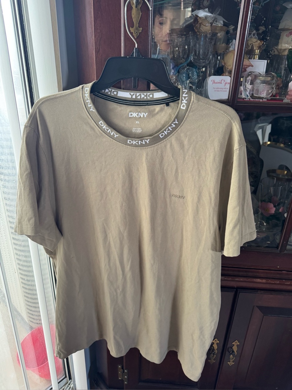 DKNY Men's Tan Crew Neck T-Shirt with Logo Trim